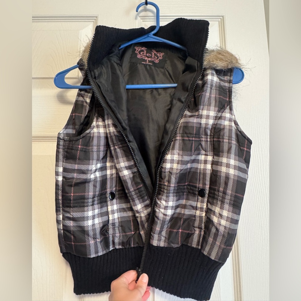 Deb Black Plaid Hooded Puffer Vest